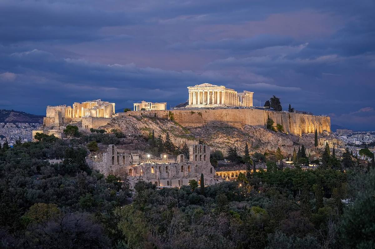 Top greece tours to plan now